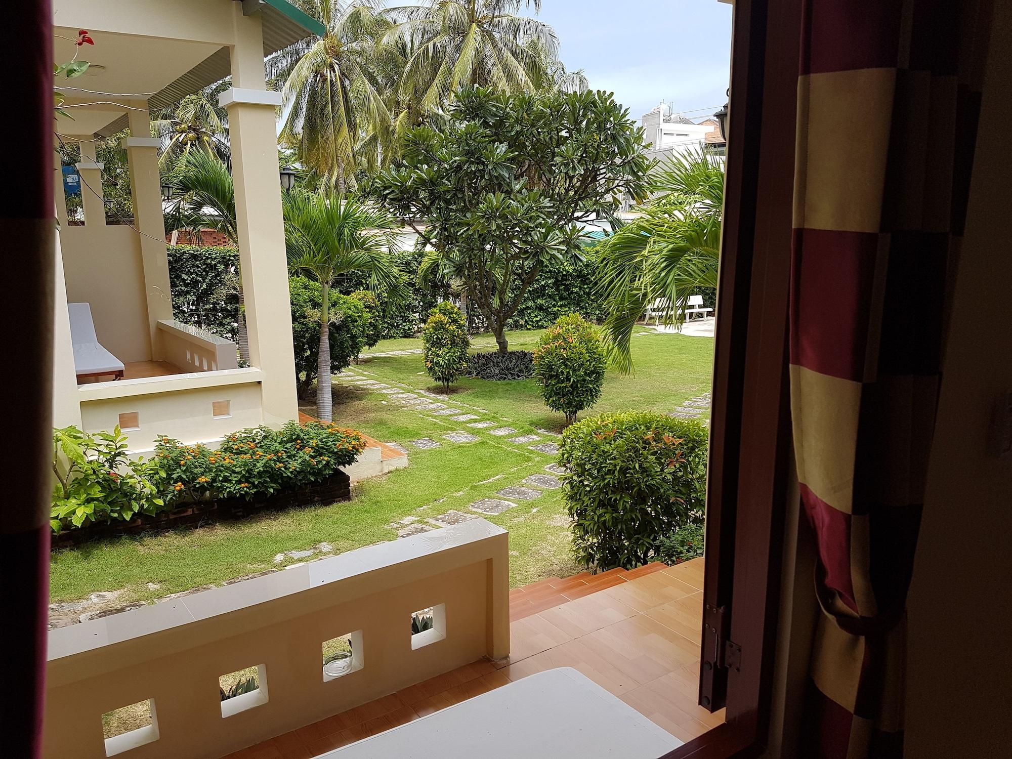 Herbal & Mui Ne Hotel 2*