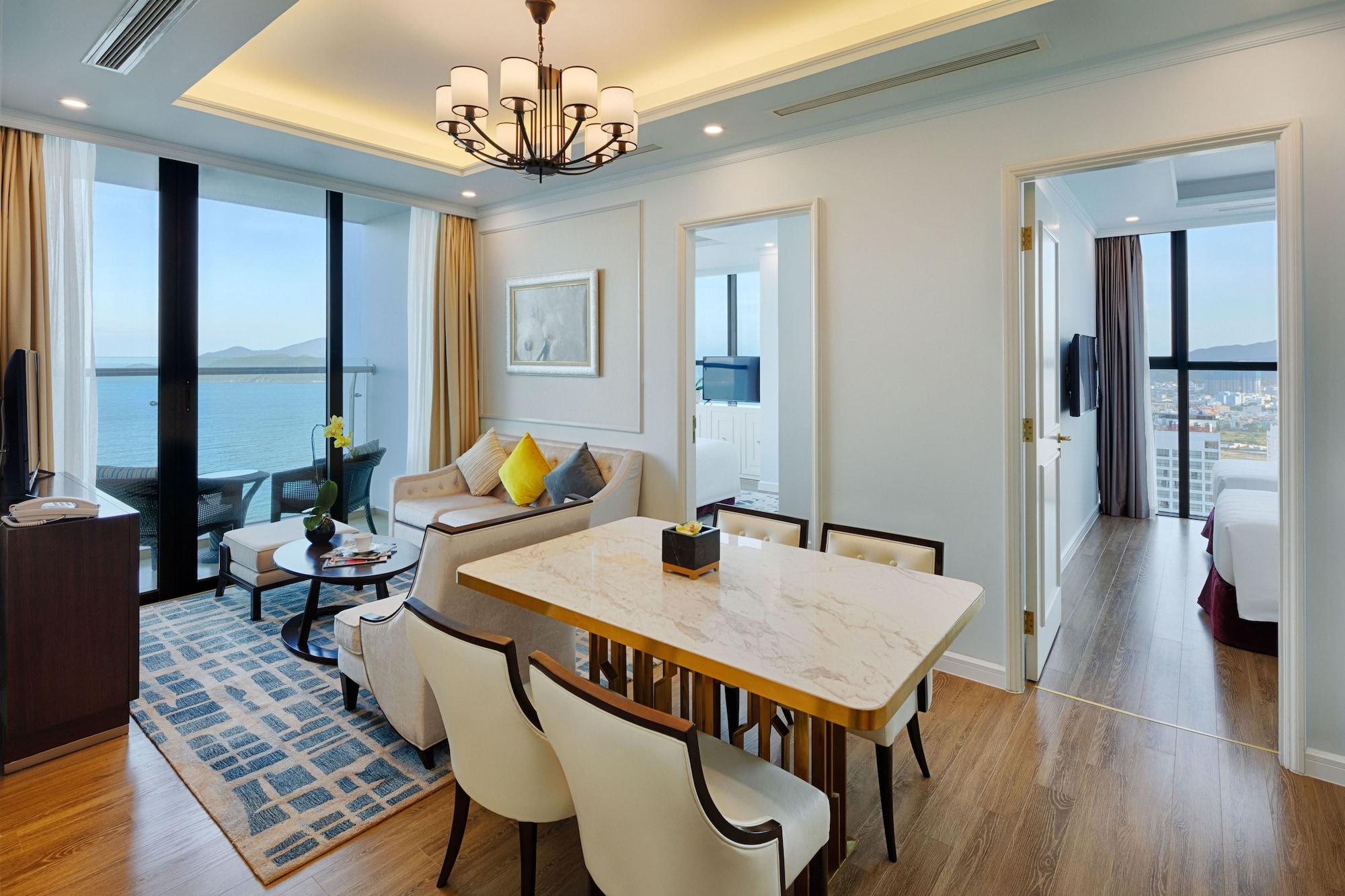 Vinpearl Beachfront Hotel Nha Trang