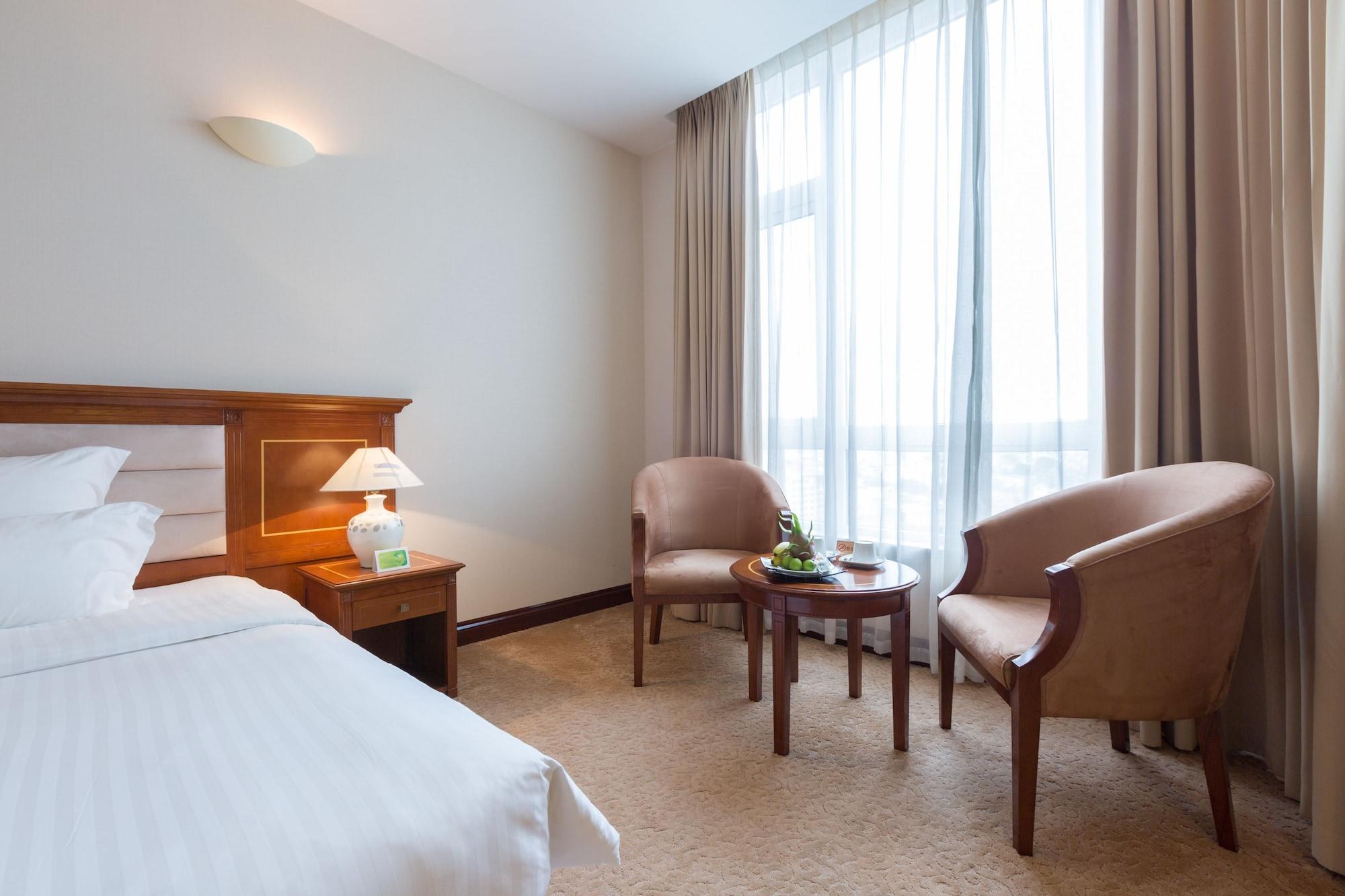 Tan Son Nhat Saigon Khách sạn TP. Hồ Chí Minh