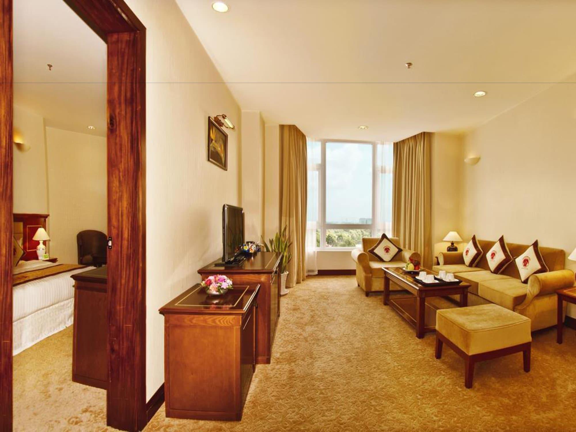 Tan Son Nhat Saigon Khách sạn TP. Hồ Chí Minh