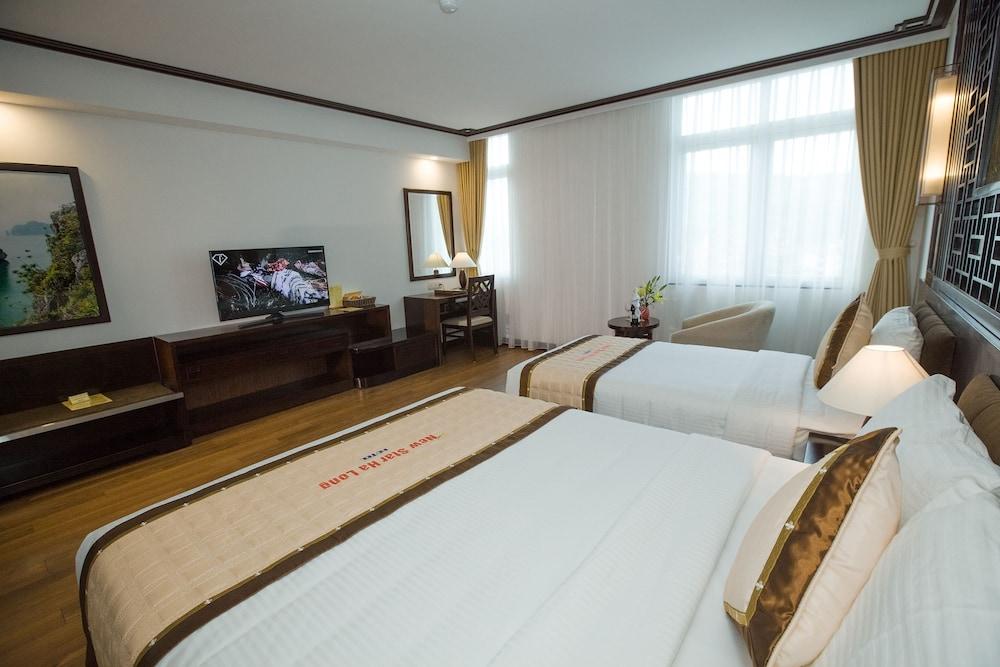 New Star Hotel 3*