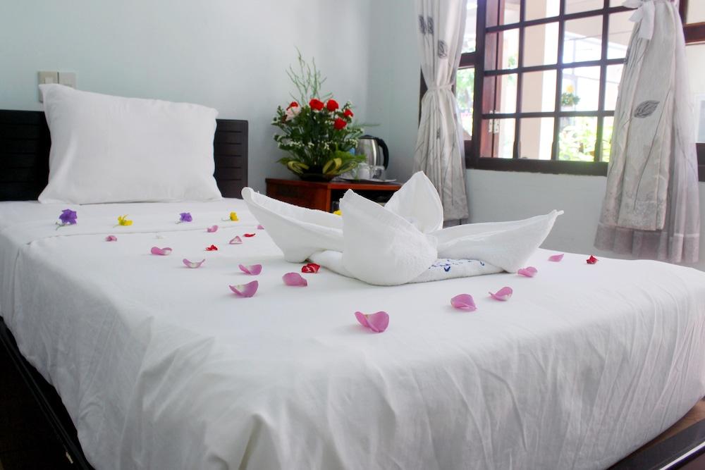 Yen Family Hotel 3*