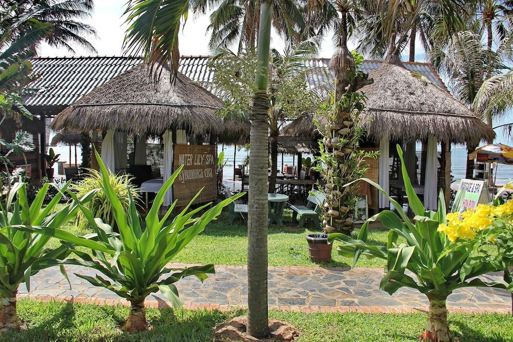 Nang Hon Rom Hotel