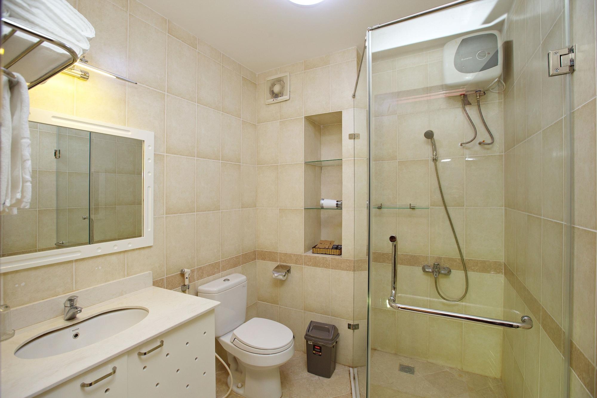 Blue Bay Mui Ne & 4*