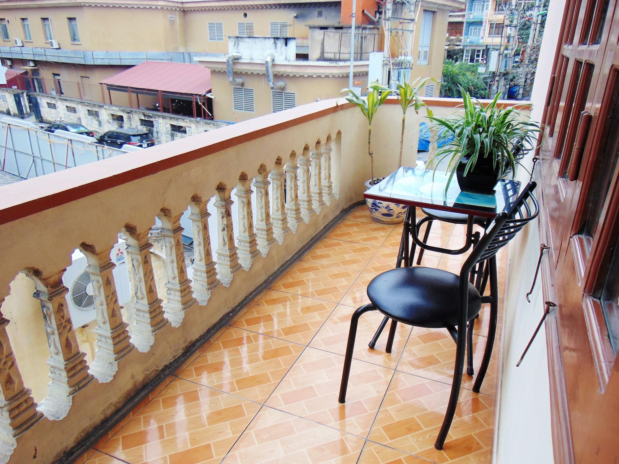 Hotel Alex