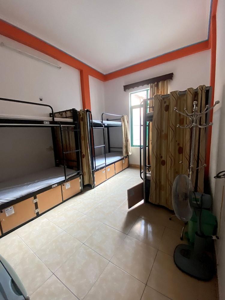 Hotel Alex