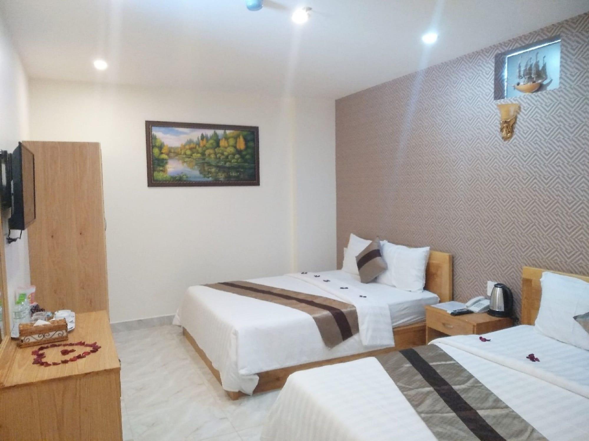 Khách sạn Ngoc Hanh
