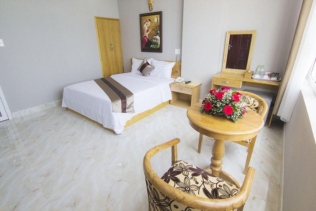 Ngoc Hanh Khách sạn 3*