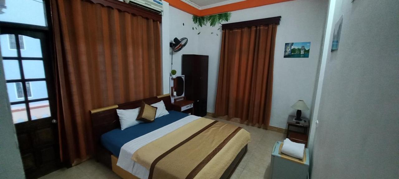 Alex Hotel Ha Long