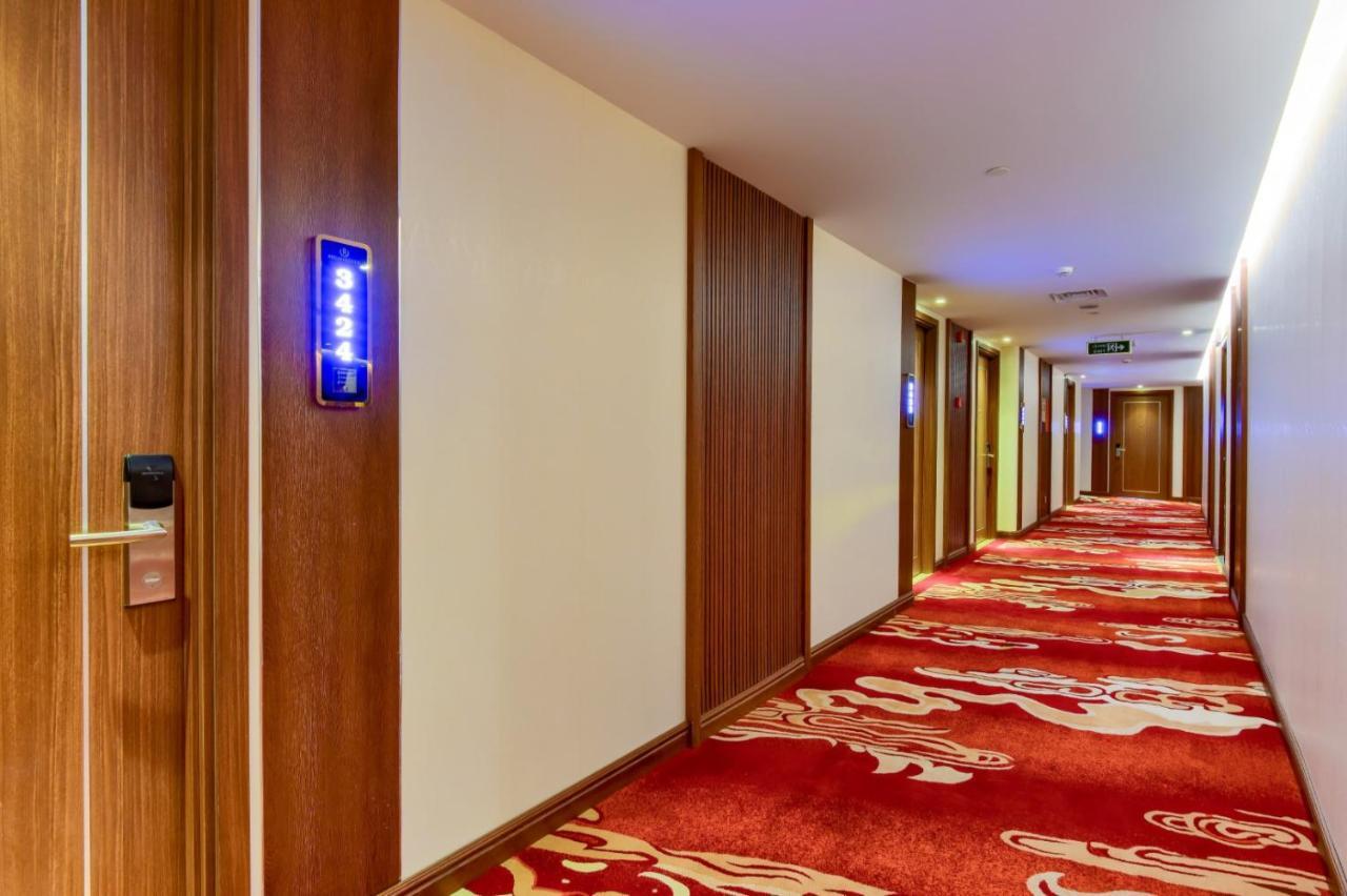 Hotel Regalia Gold Nha Trang