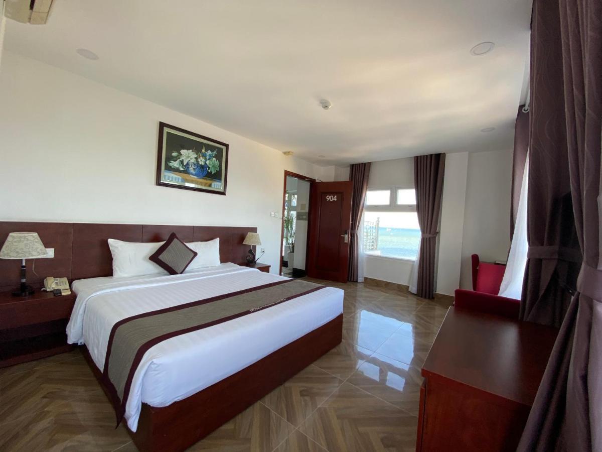Gem Hotel