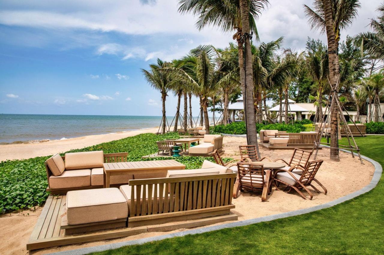 Khách sạn Radisson