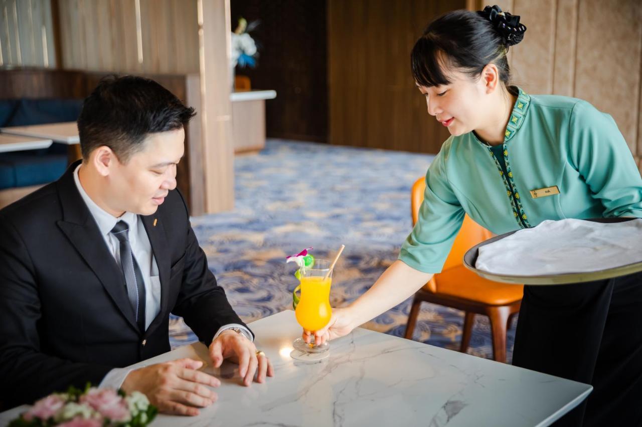 Muong Thanh Luxury Centre Hotel Ha Long