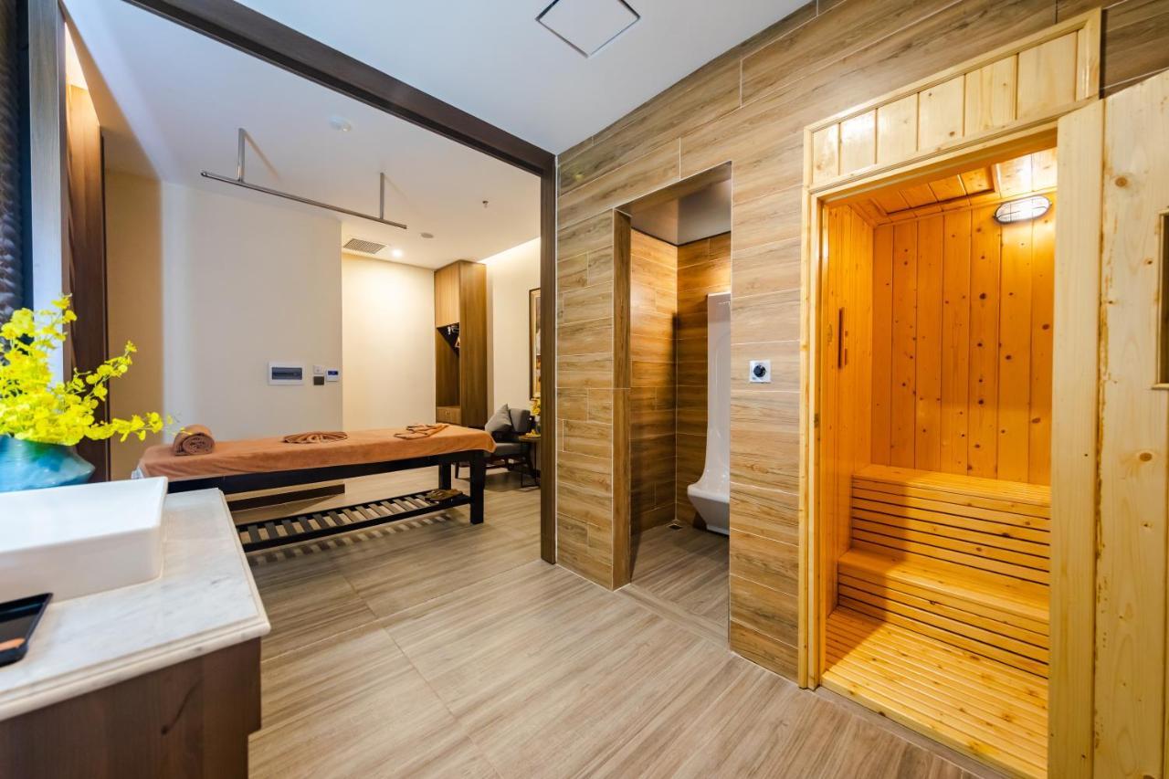 Muong Thanh Luxury Centre Hotel