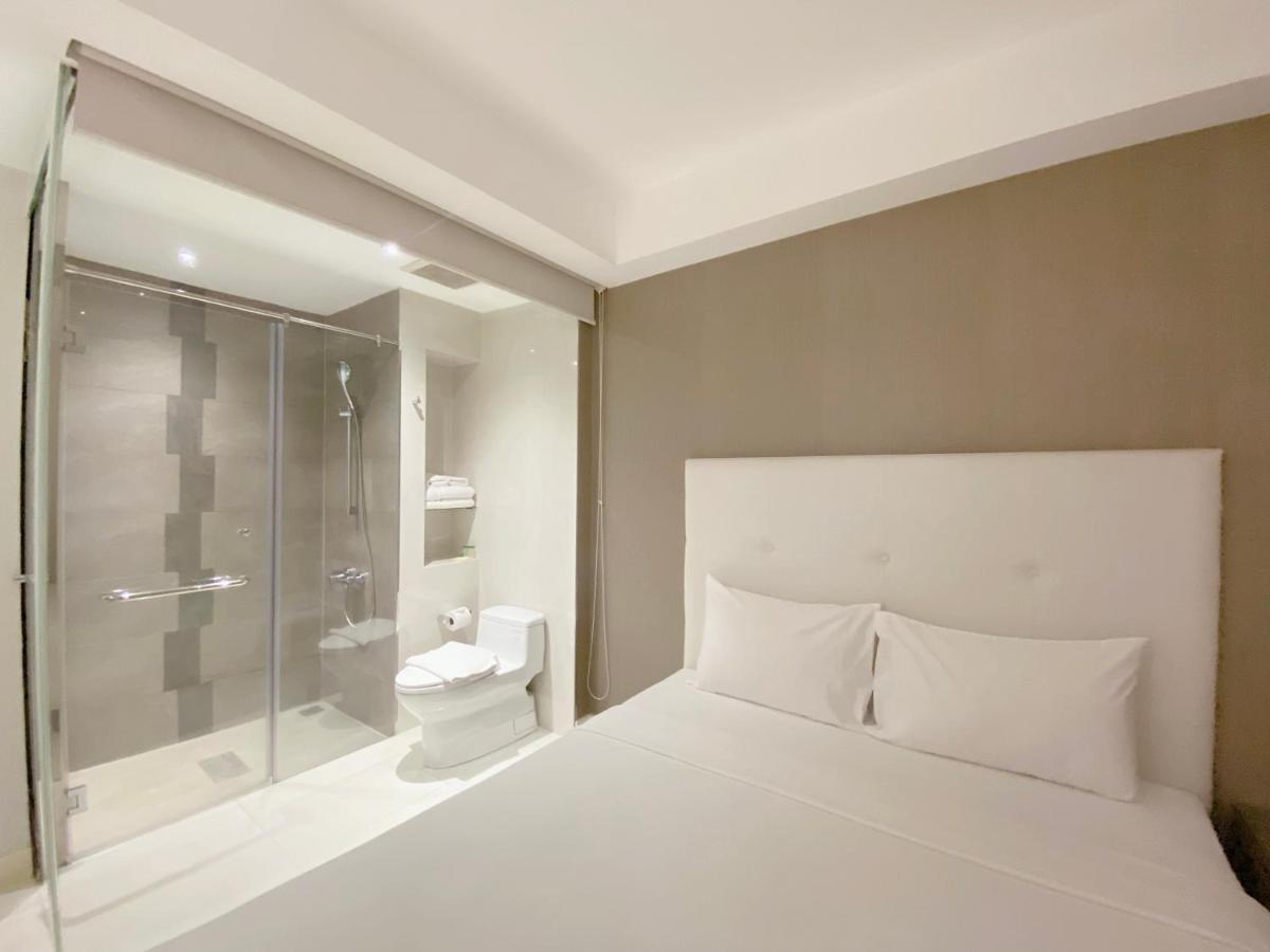 Hotel The Luxe