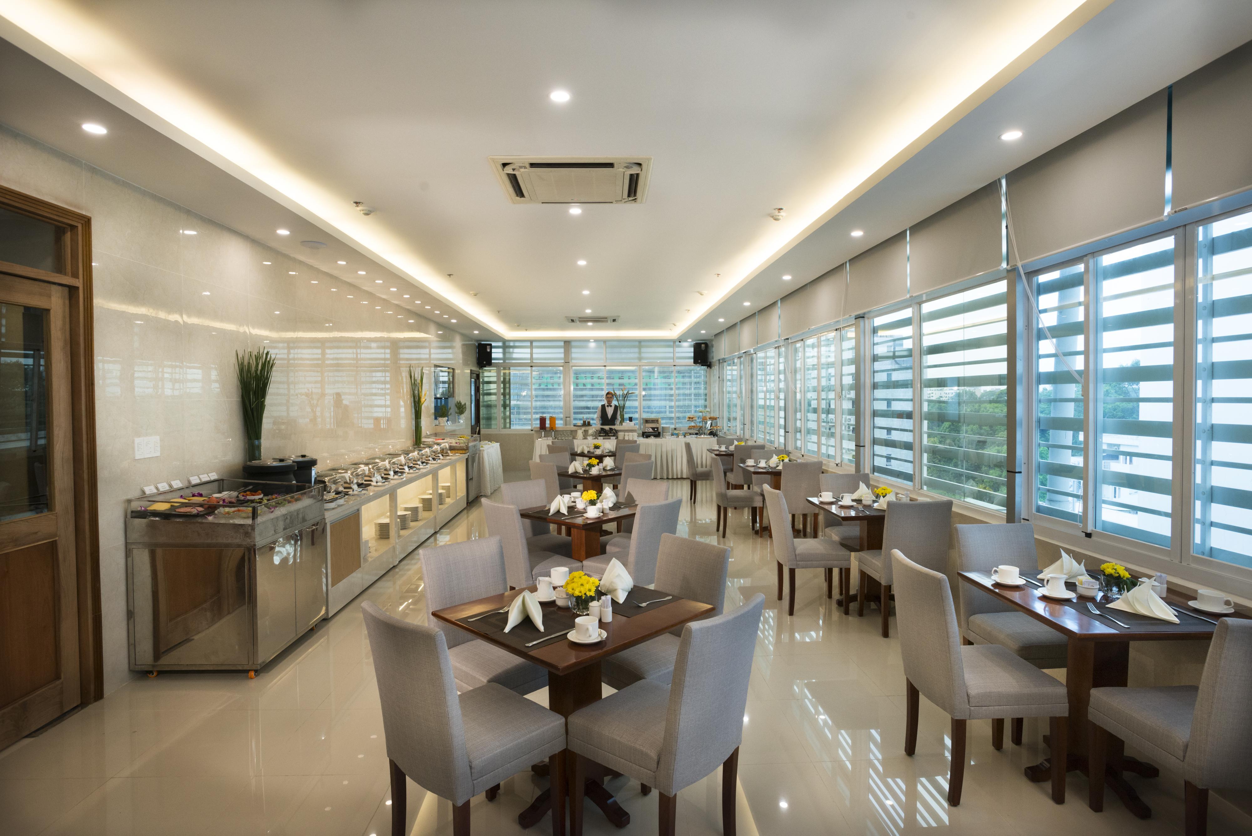 Khách sạn Aristo Saigon
