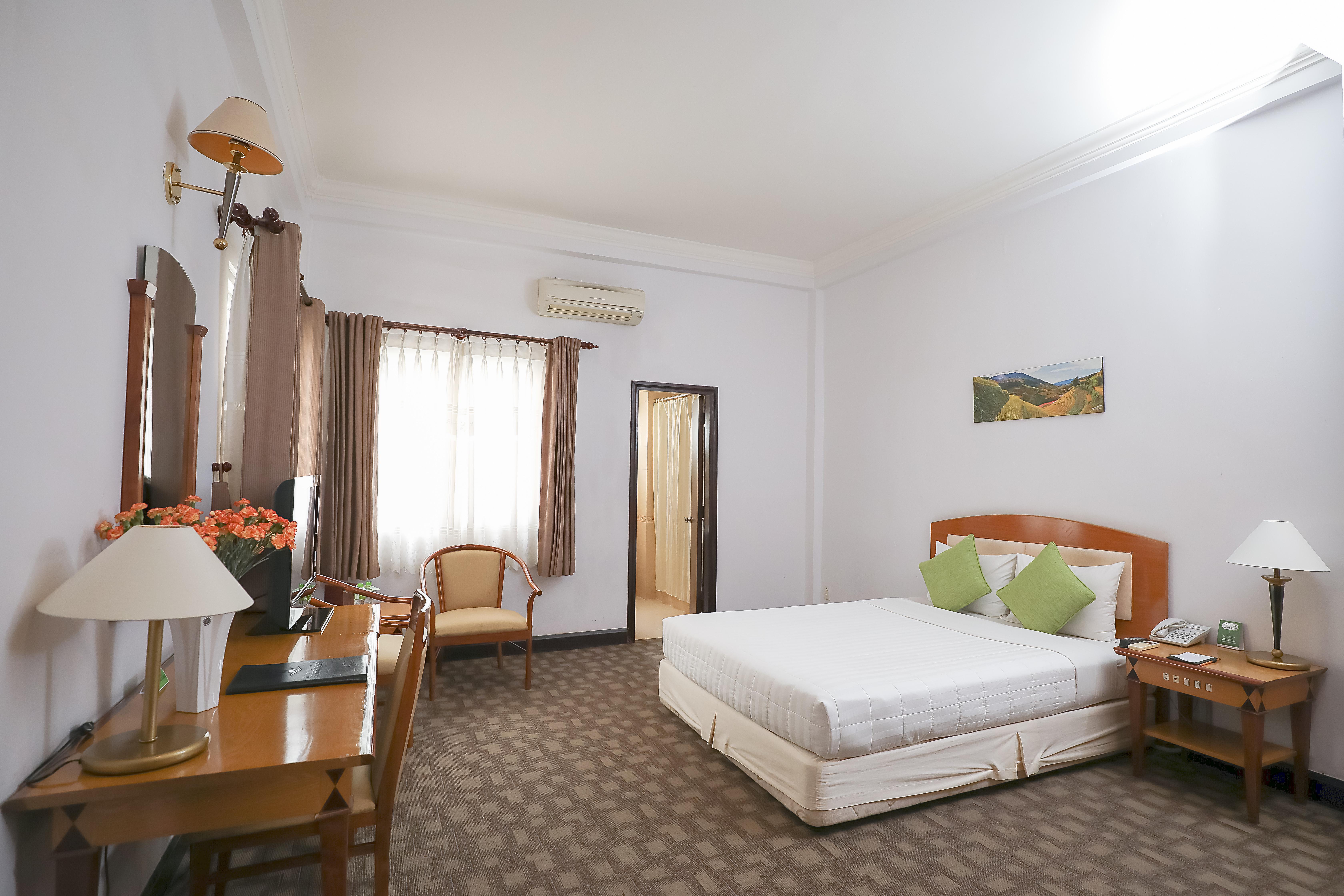 Liberty Saigon Parkview Hotel 3*