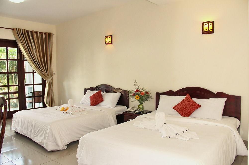 Little Paris Resort 4*