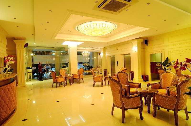 Silverland Bến Thành 4*