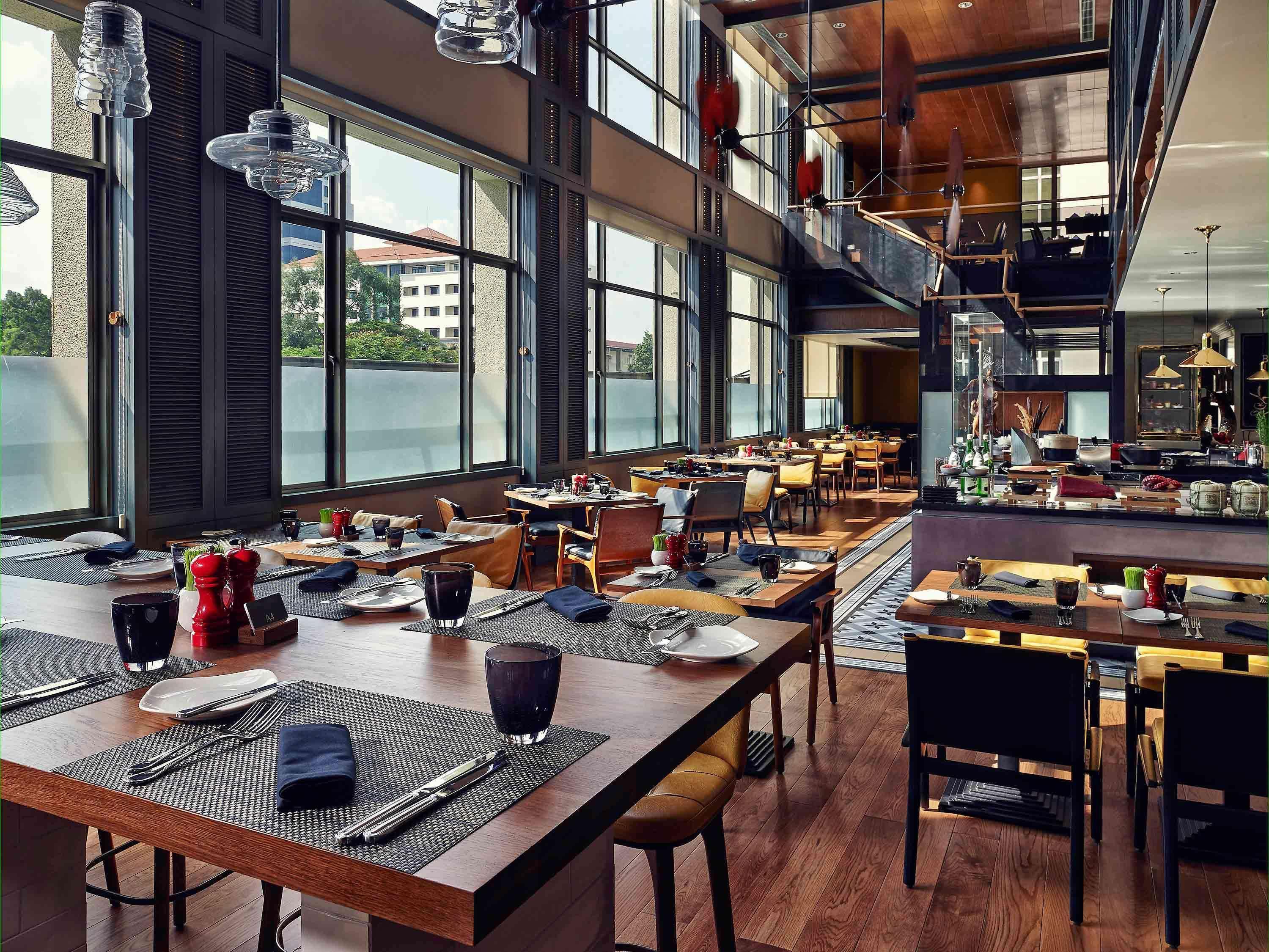 Sofitel Saigon Plaza Khách sạn TP. Hồ Chí Minh