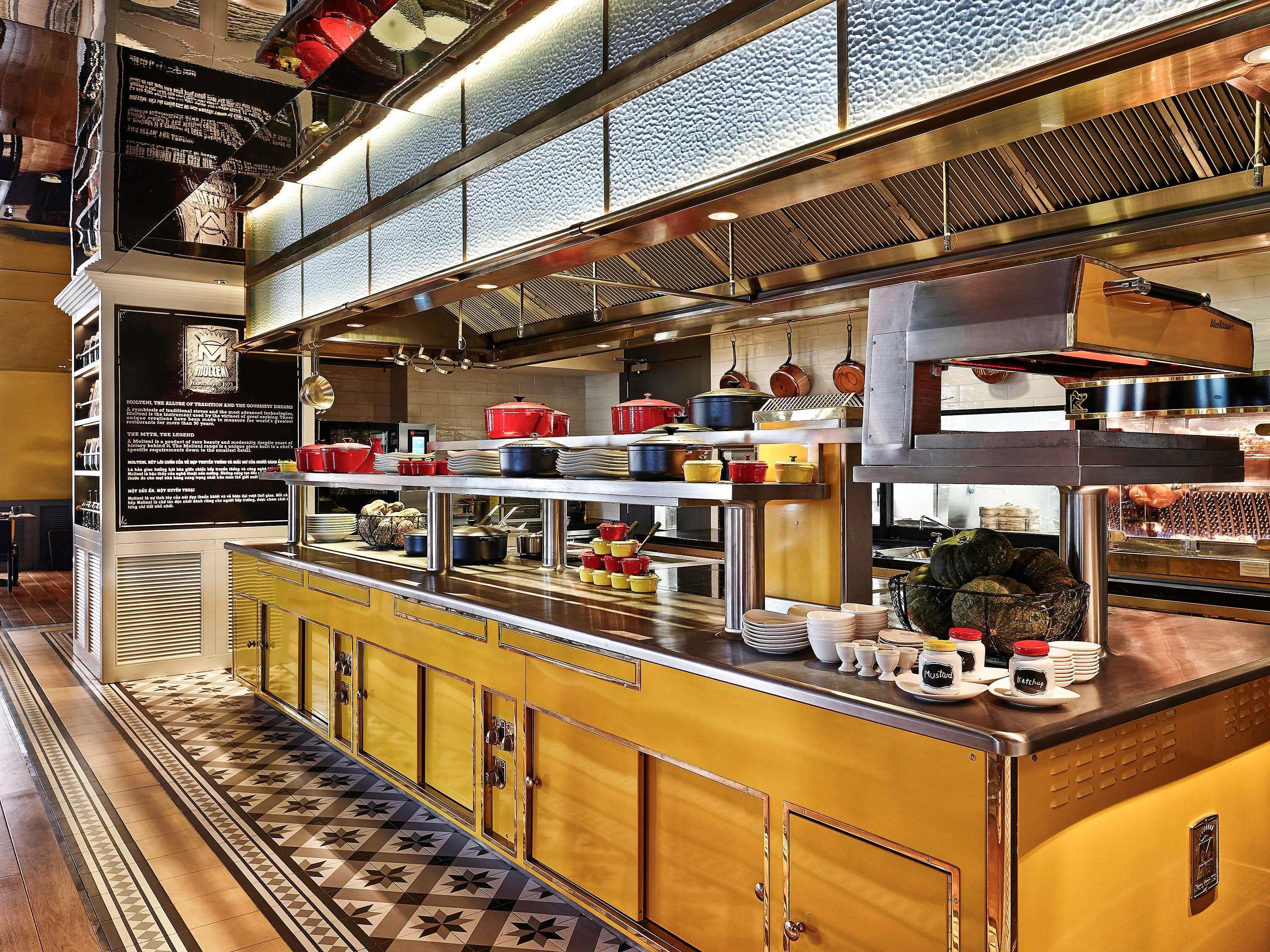 Sofitel Saigon Plaza Khách sạn