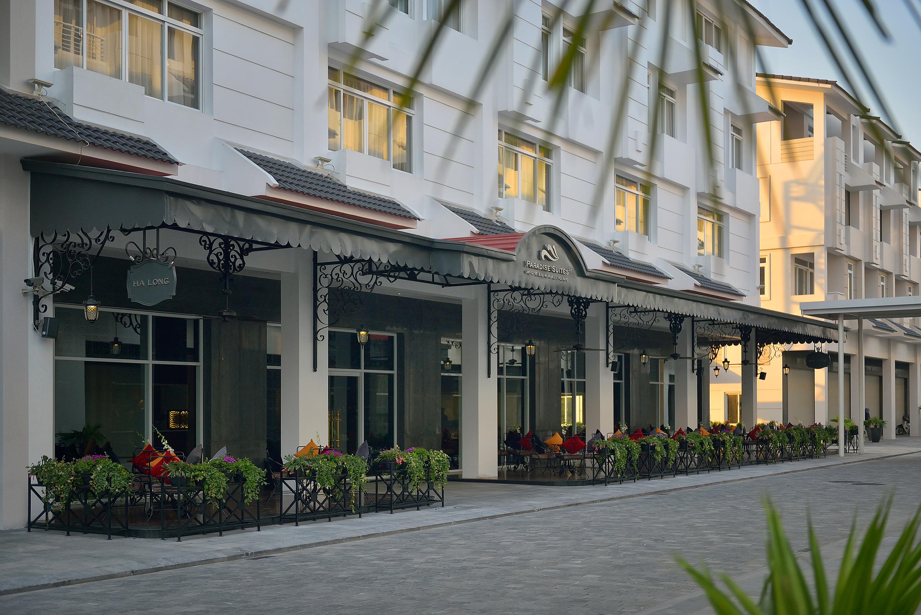 Hotel Paradise