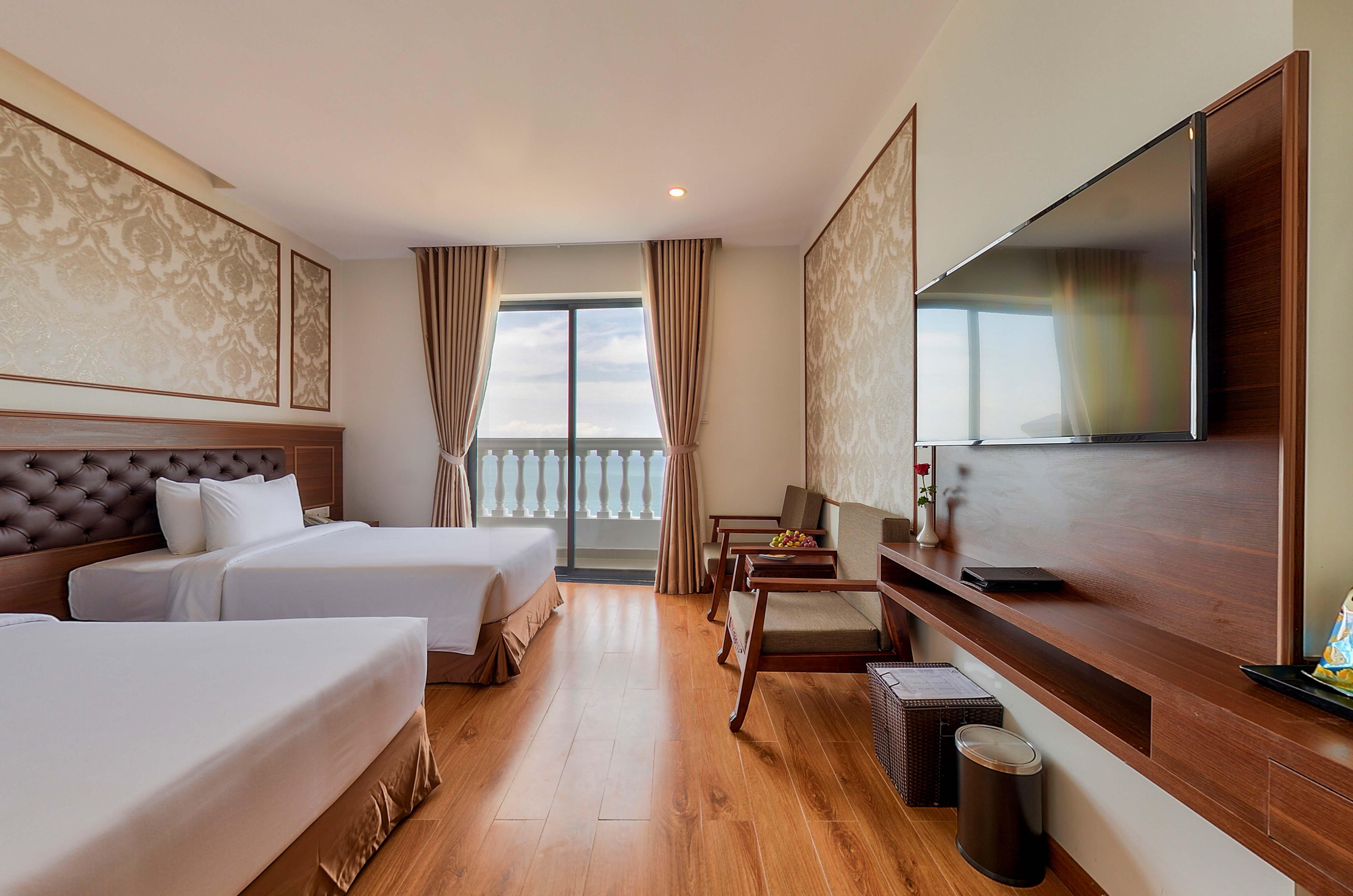 Imperial Hotel 4*