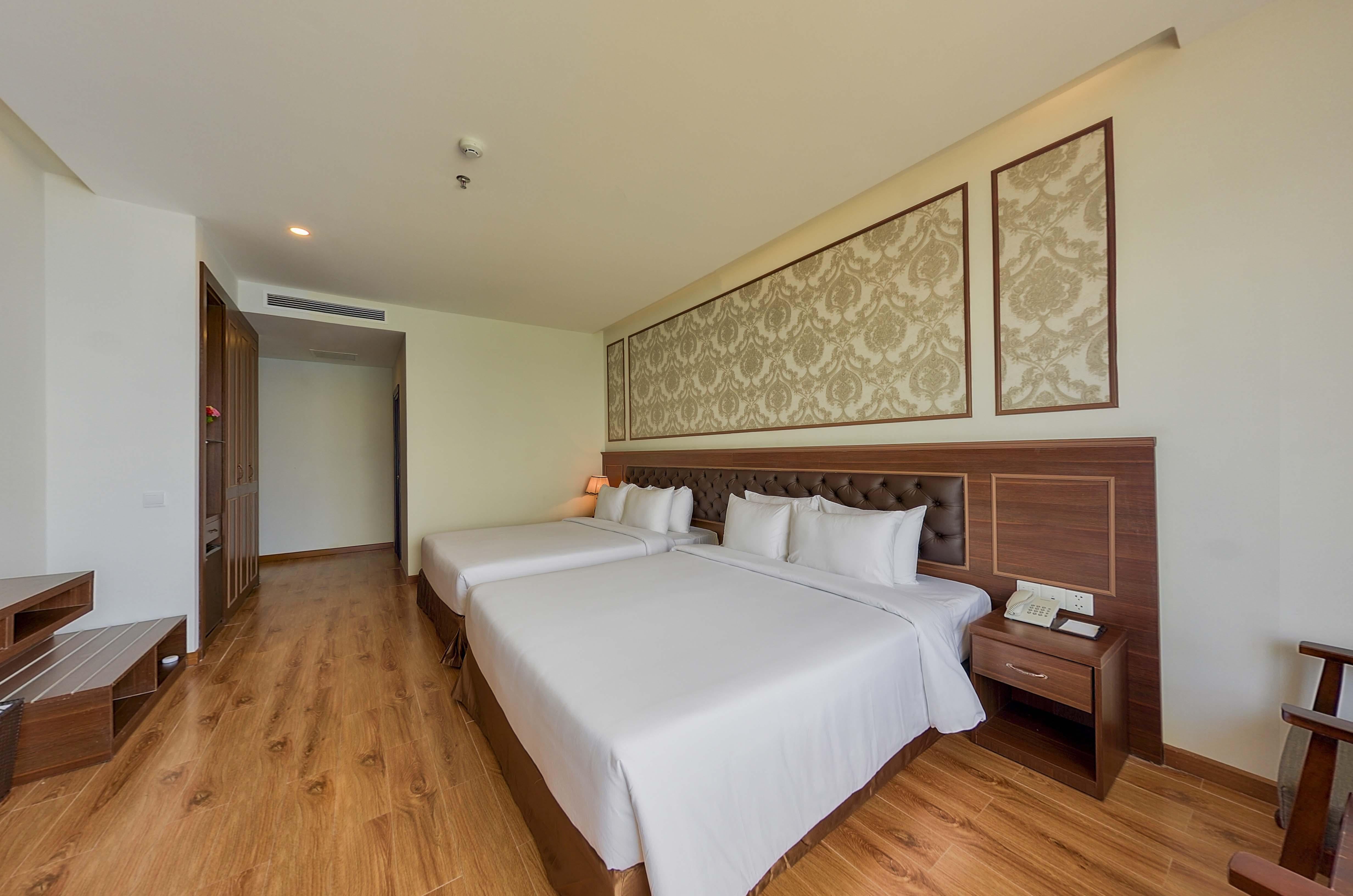 Imperial 4*
