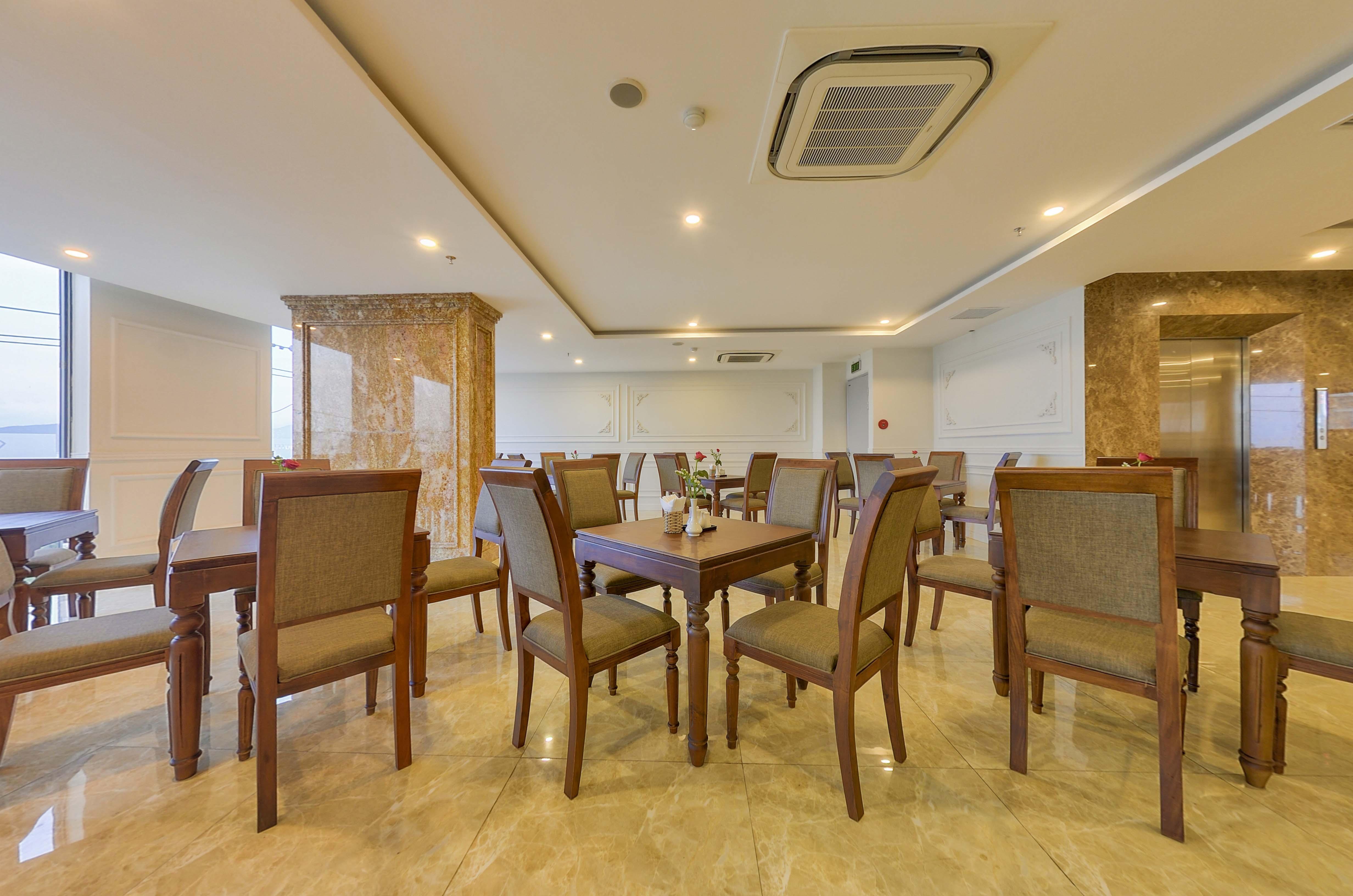 Imperial 4*