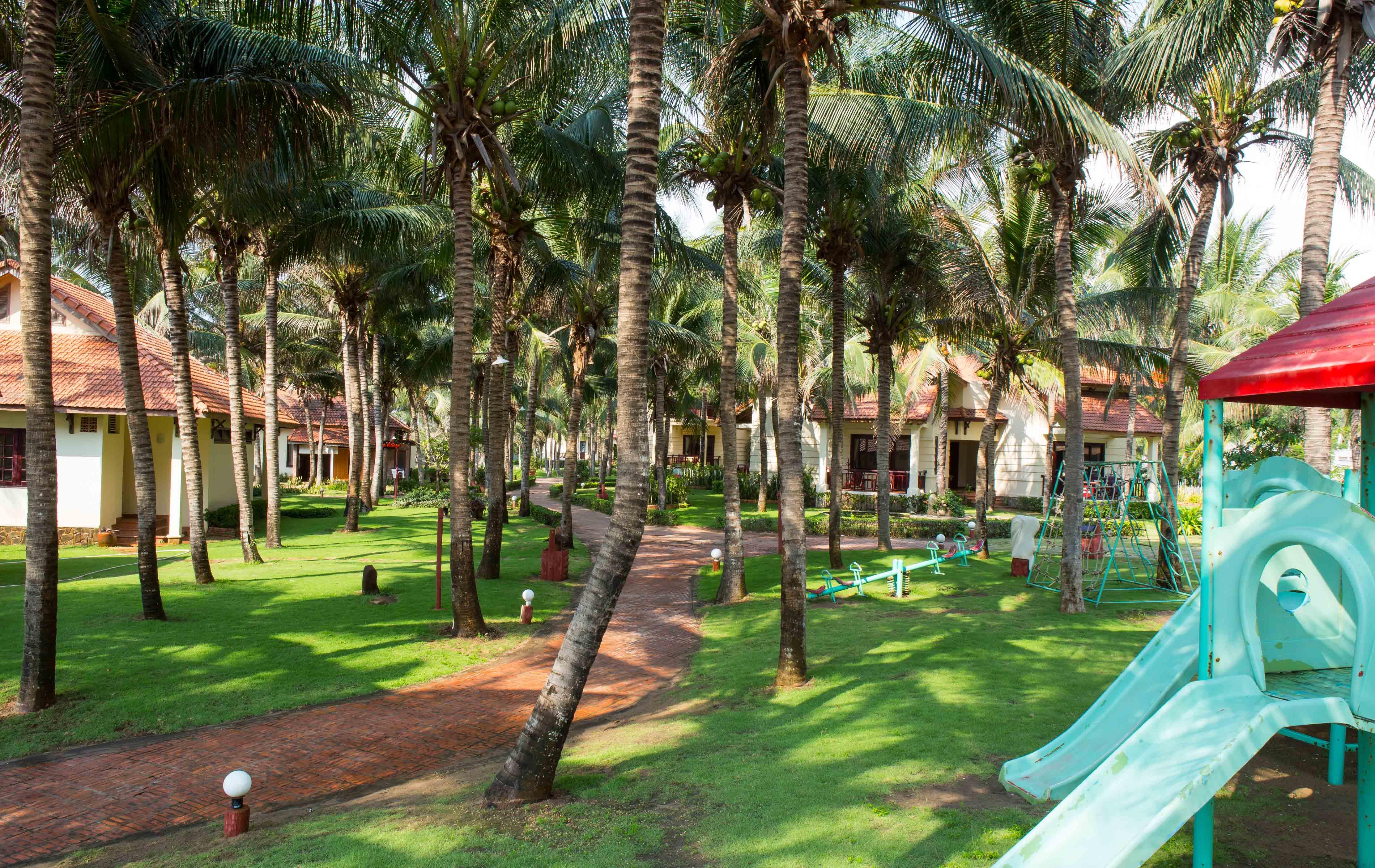 Resort Golden Coast &