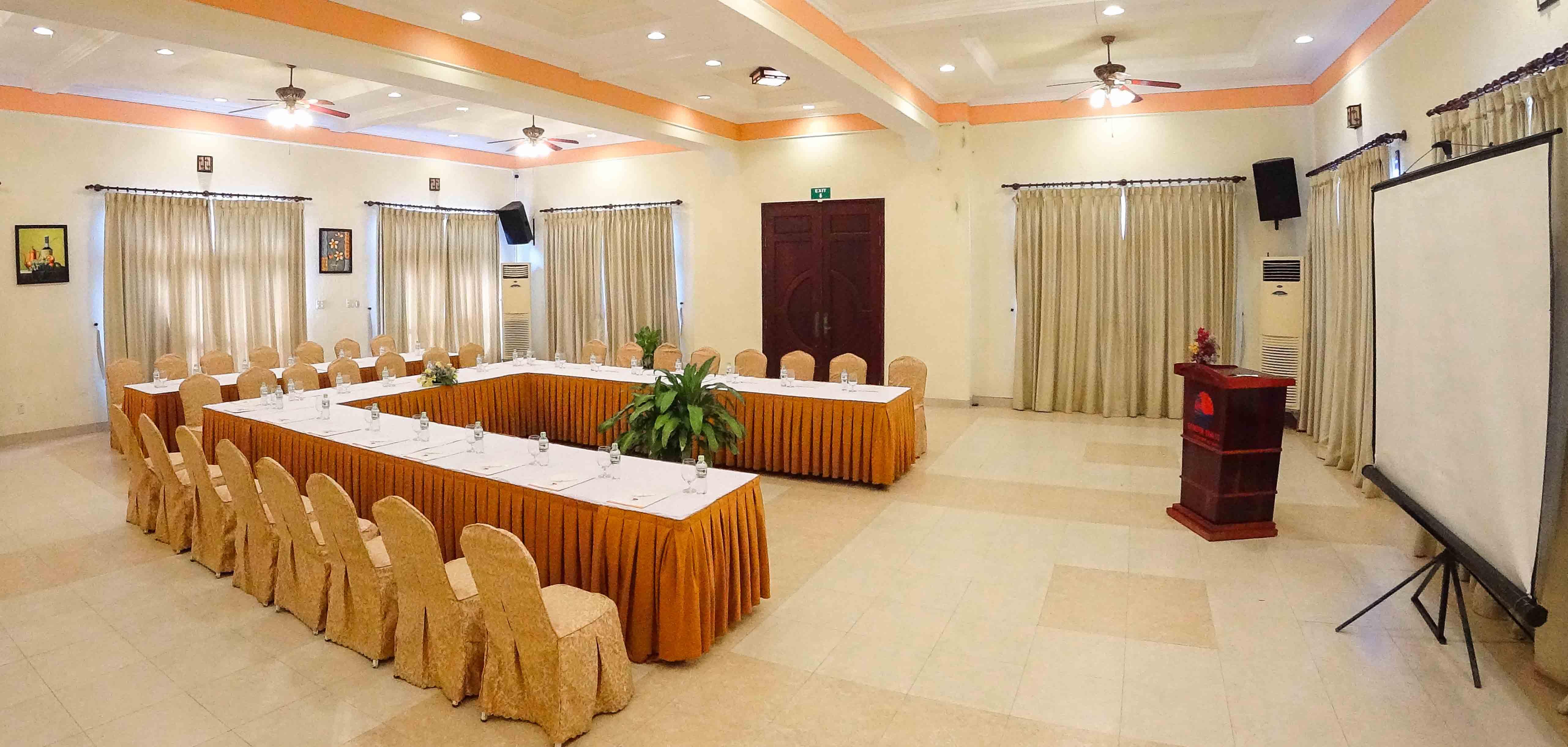 Resort Golden Coast & 4*