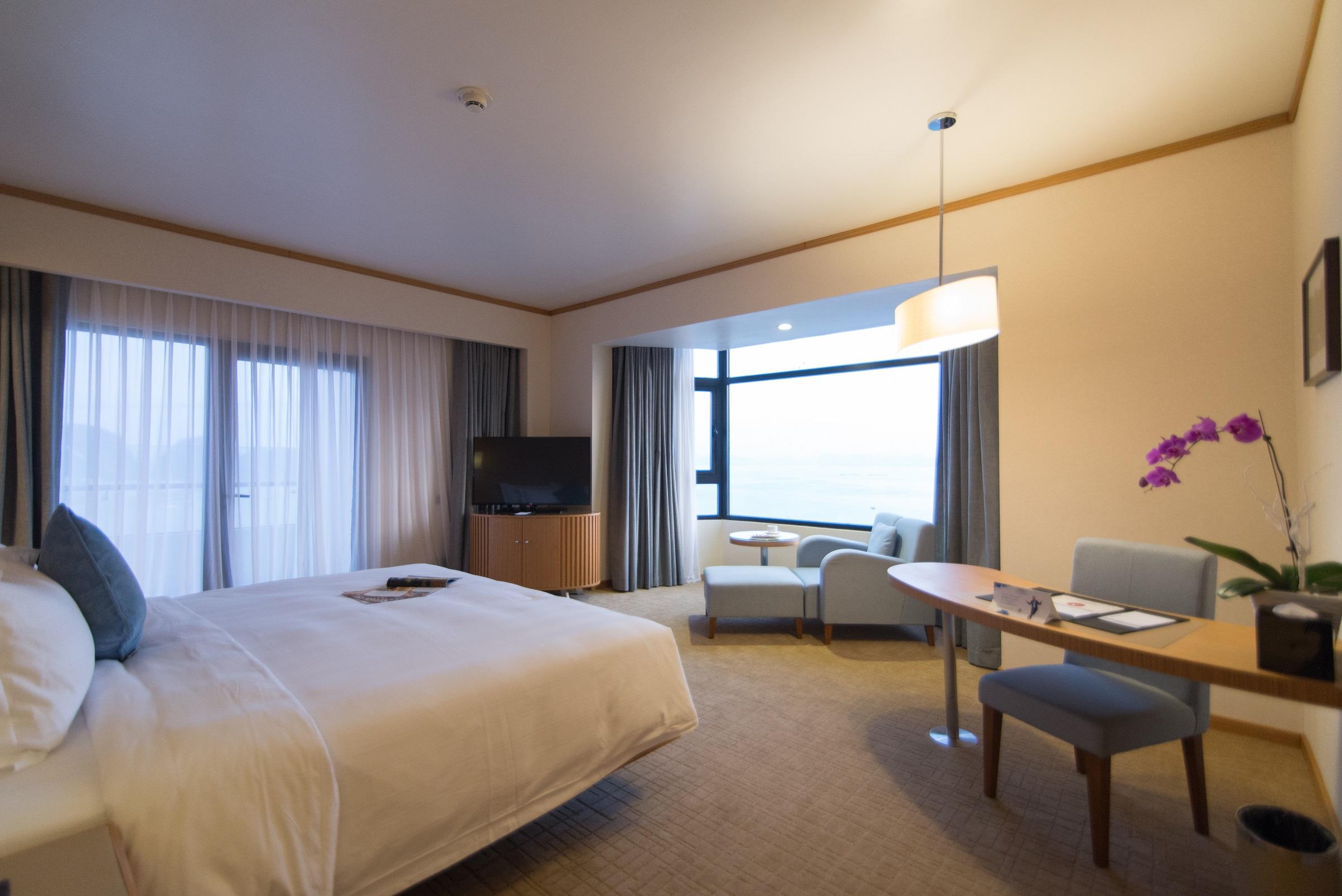 Wyndham Legend Halong Ha Long