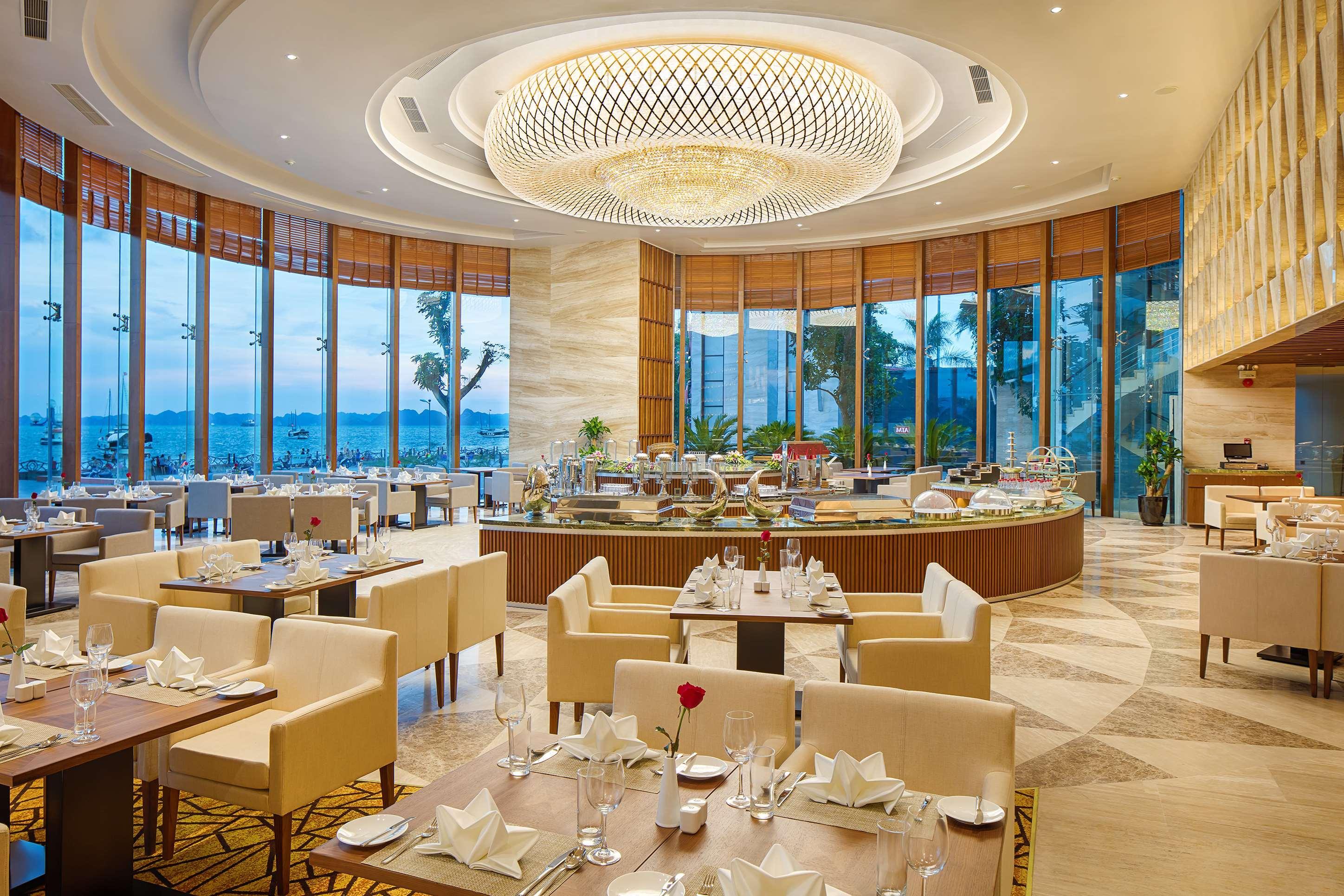Wyndham Legend Halong Hotel 5*