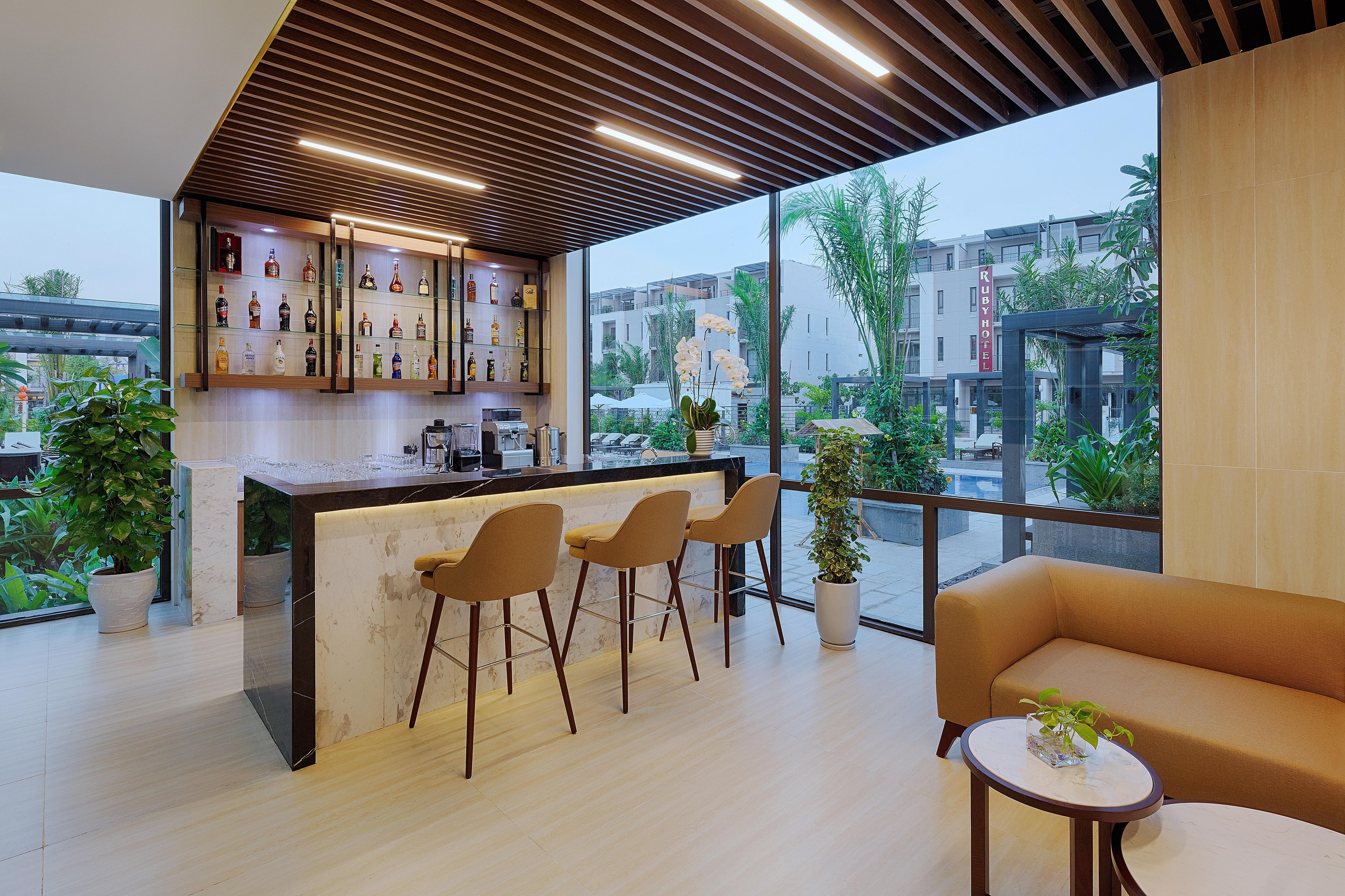 Resort Royal Lotus & Ha Long