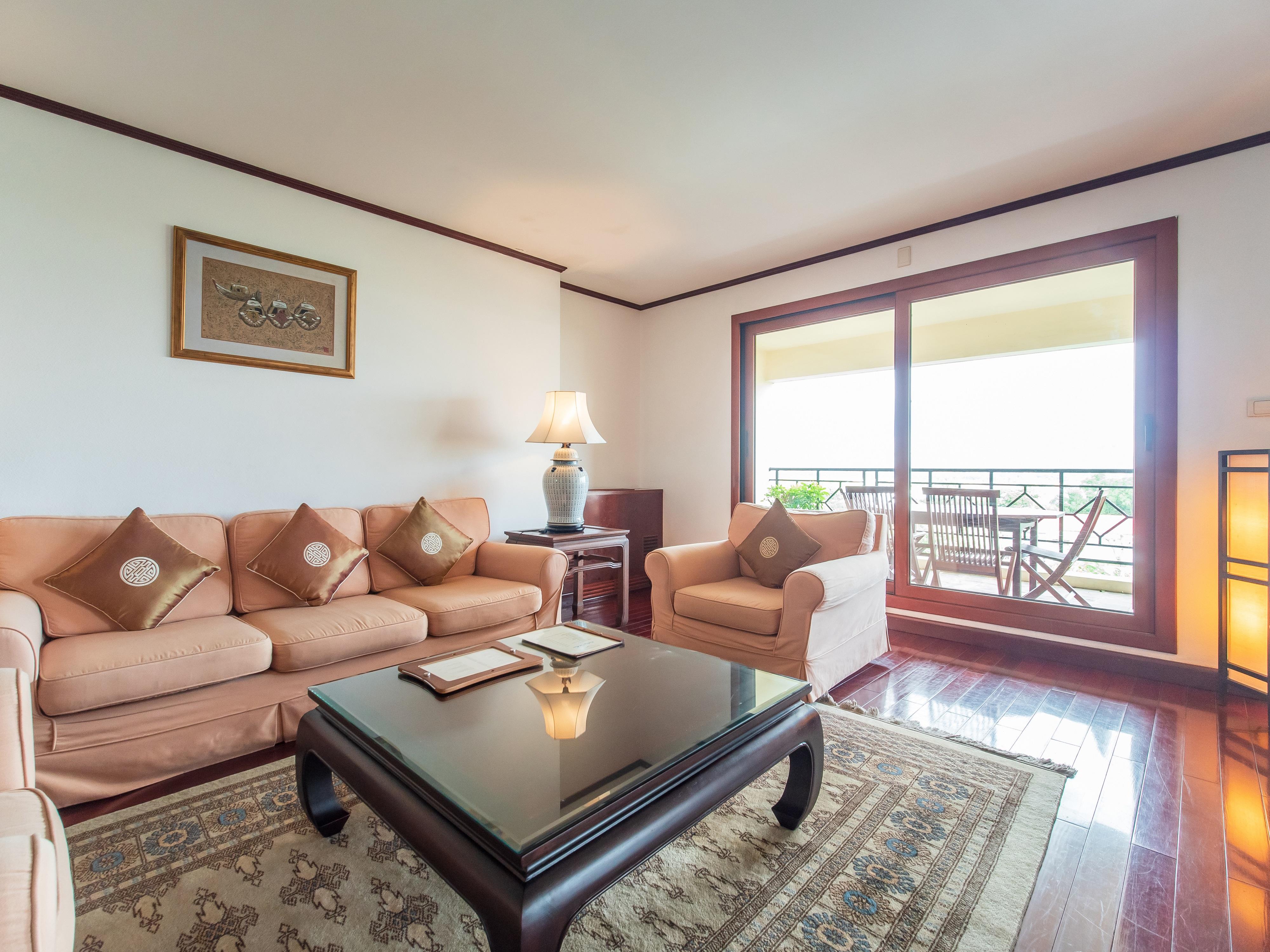 Sài Gòn Domaine Luxury Residences 5* TP. Hồ Chí Minh