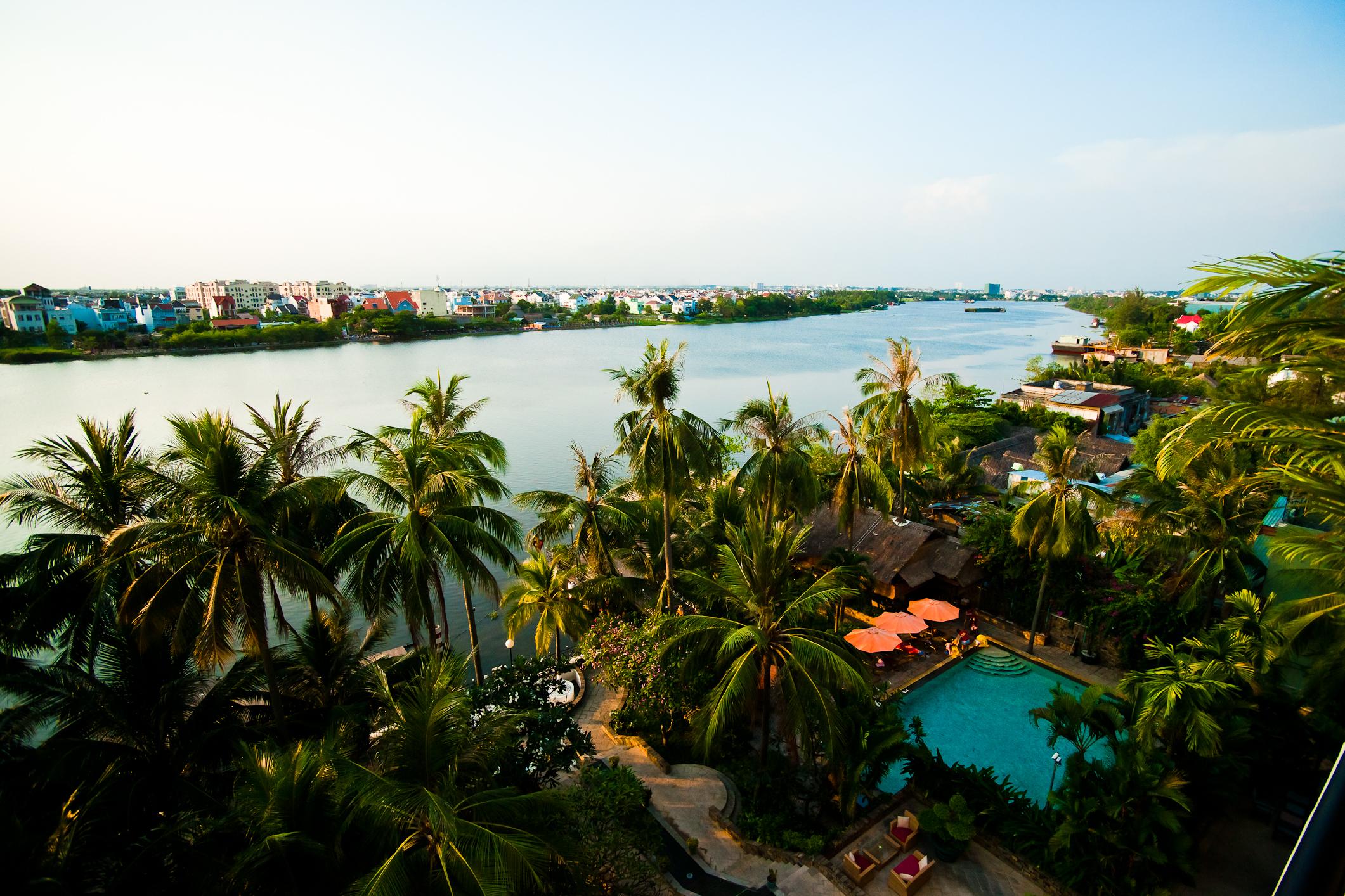 Sài Gòn Domaine Luxury Residences 5*