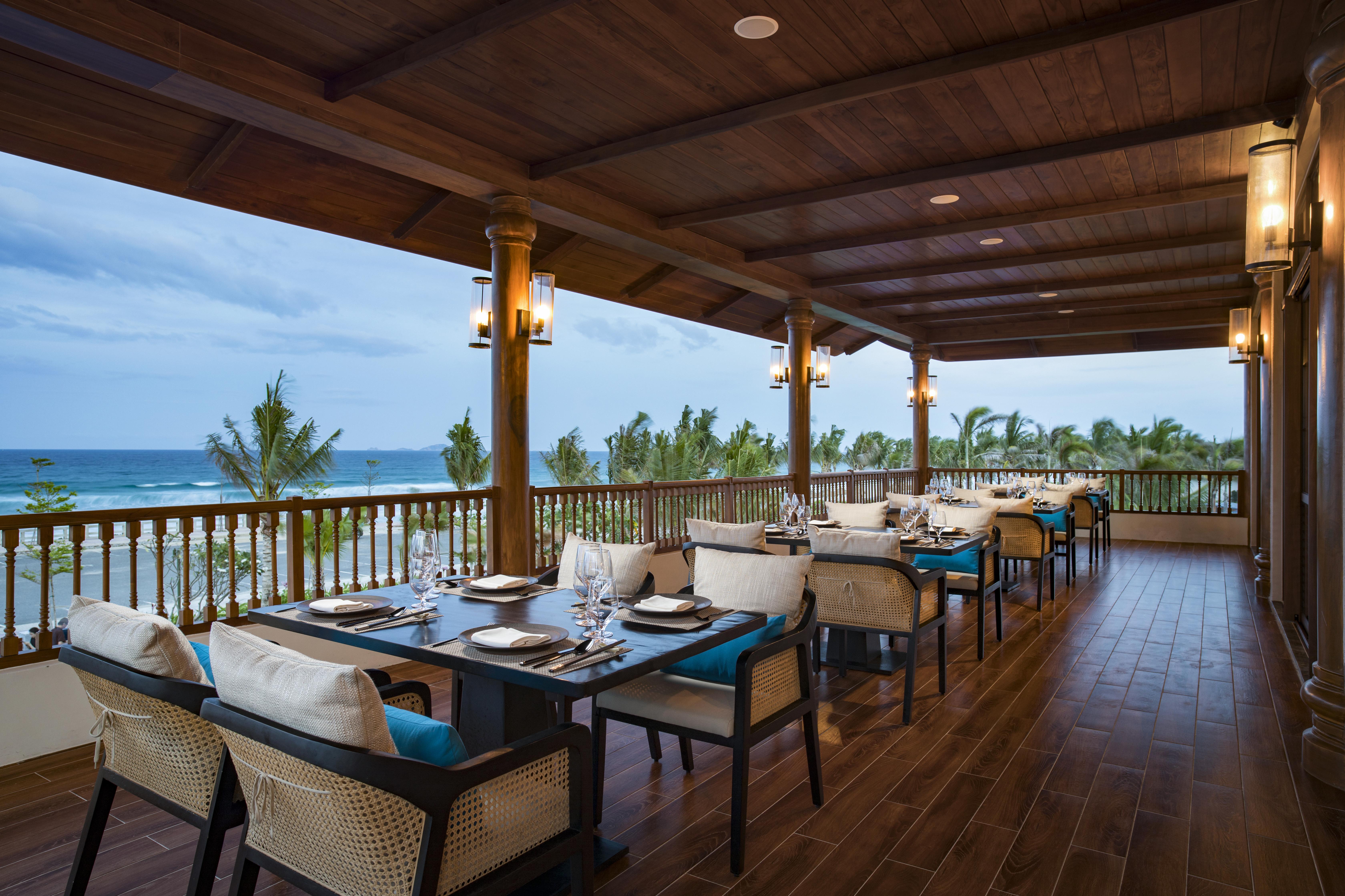 Resort Radisson Blu Cam Ranh 5*