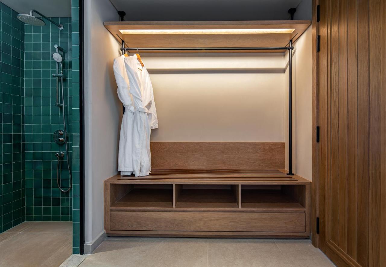 Radisson Khách sạn 4*