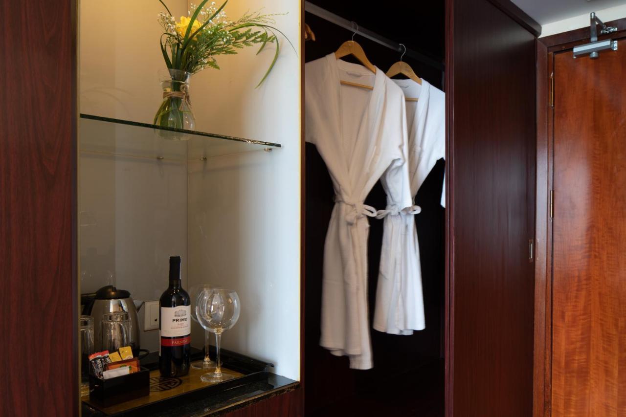Hotel Flower Garden Hanoi