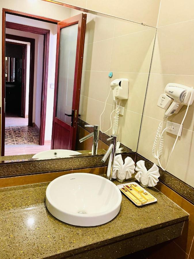 Tuan Chau Havana Hotel 3*