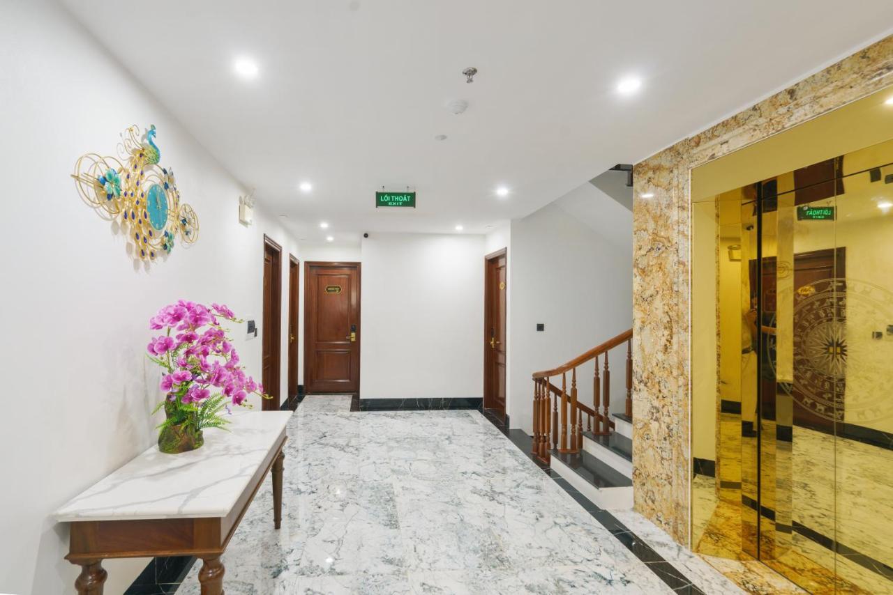 The Enchanted Hotel 3*