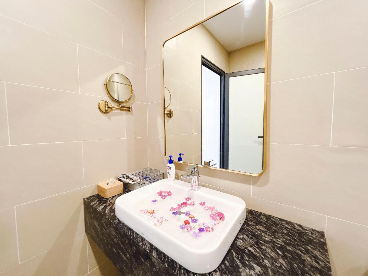 Lam's Aparthotel