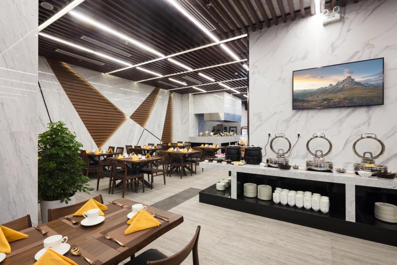Và Emerald Bay Khách sạn