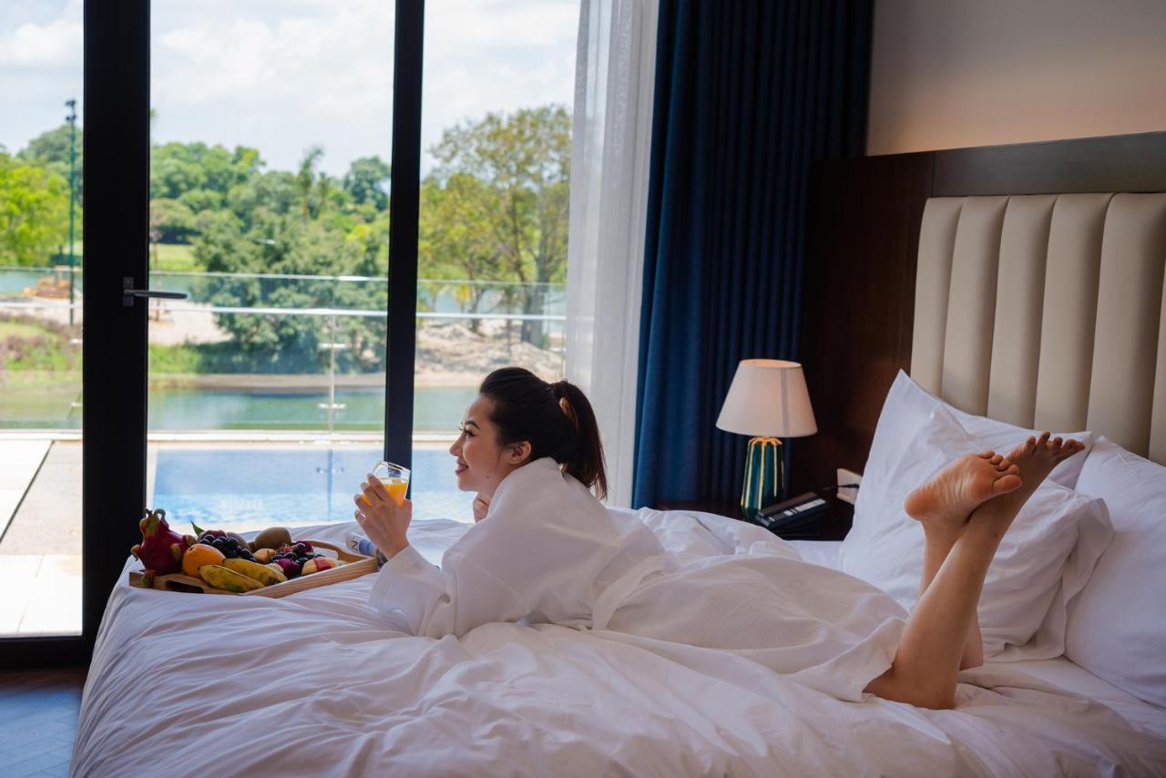 Dưỡng Và Wyndham Sky 5* Hà Nội