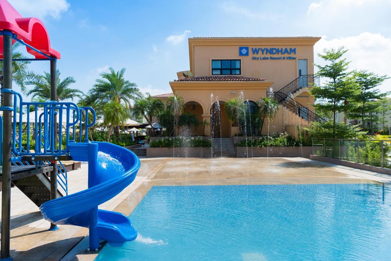 Khách sạn Dưỡng Và Wyndham Sky