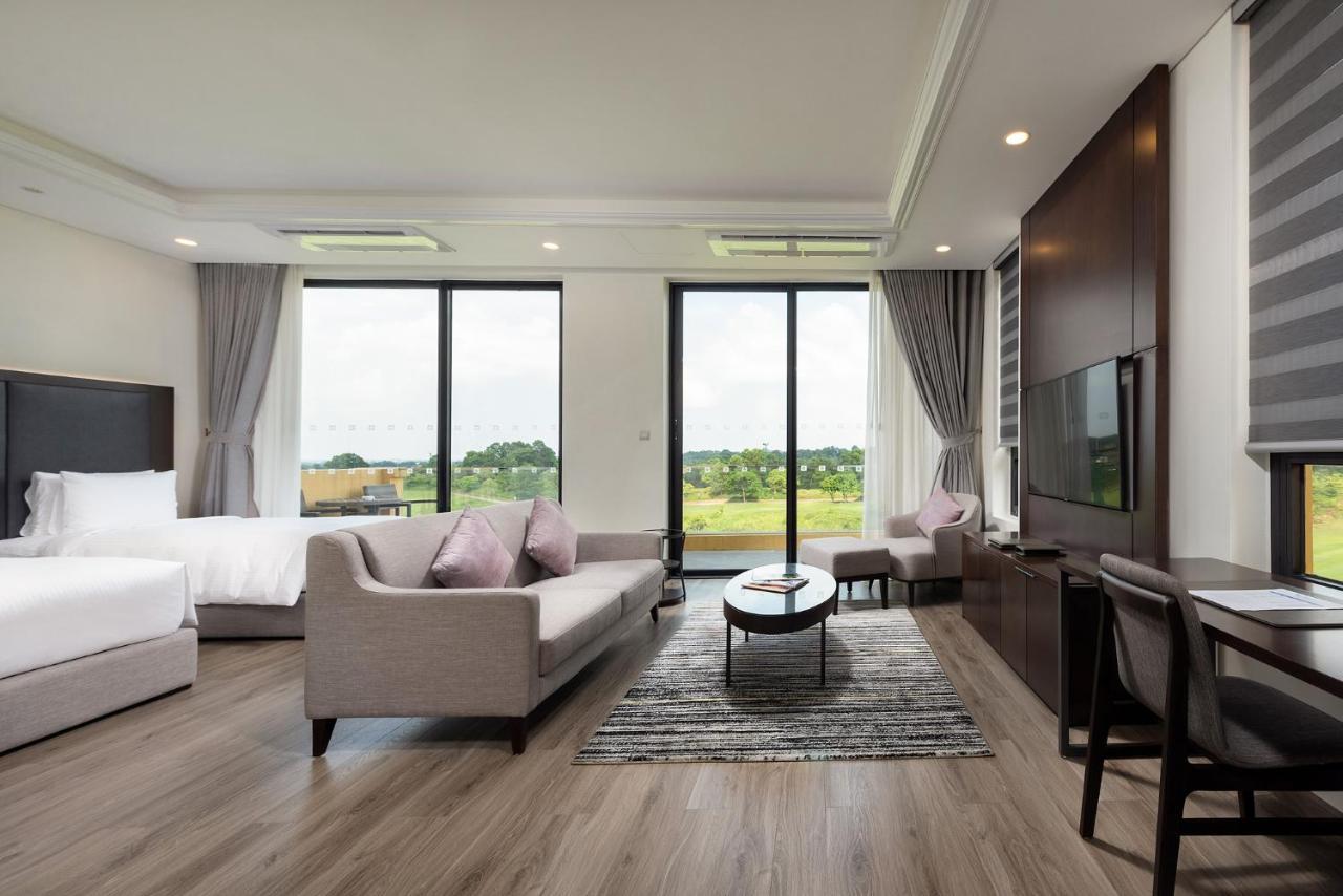 Dưỡng Và Wyndham Sky