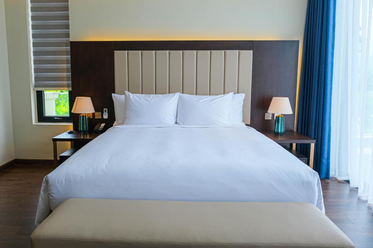 Dưỡng Và Wyndham Sky 5*