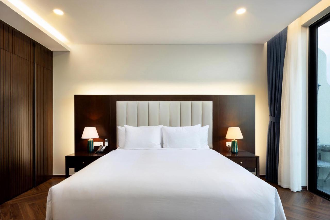 Khách sạn Dưỡng Và Wyndham Sky