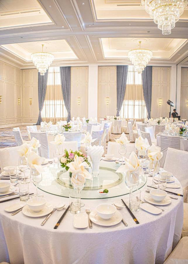 Royal Halong Hotel