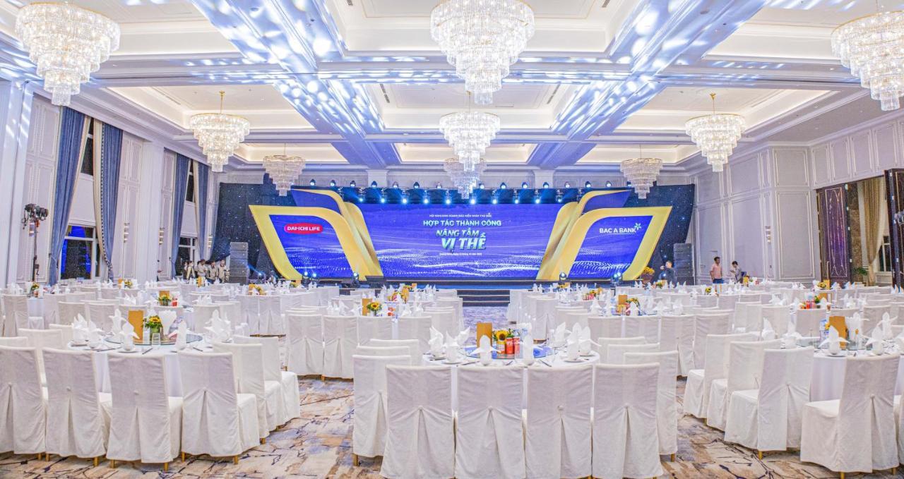 Hoàng Gia Khách sạn Hạ Long